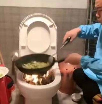 马桶cp吃瓜视频,吃瓜群众直呼“太甜了！”