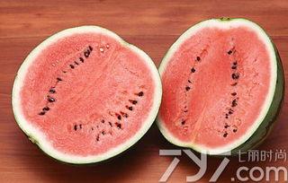 吃瓜不吐籽小孩